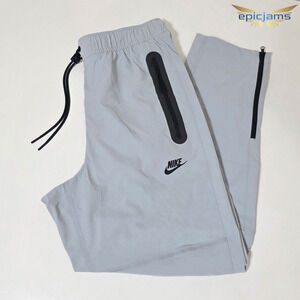 Nike Tech Woven Open Hem Tapered Pants IB6663-012 Gray Black Men’s Size Medium